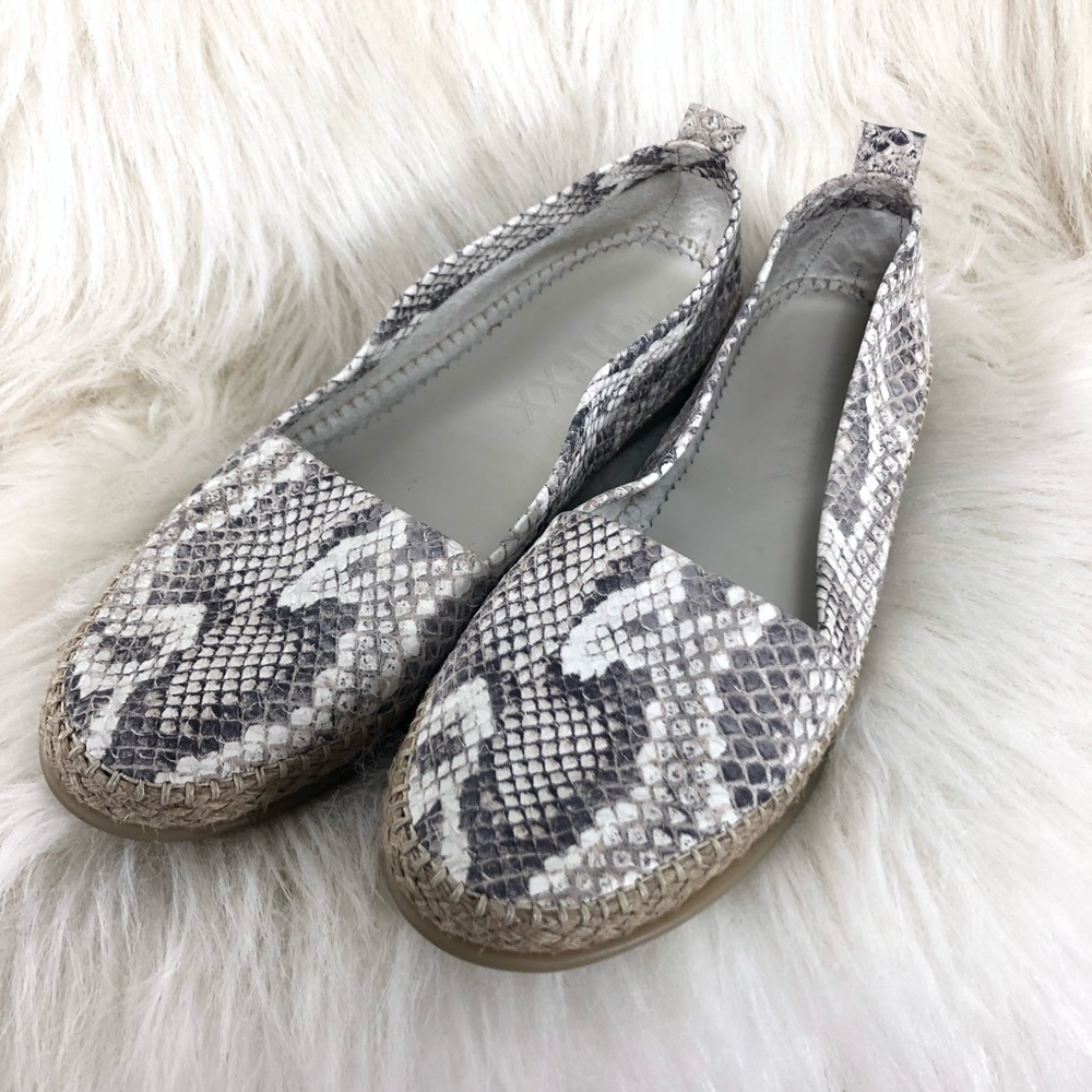 The FLEXX python print espadrilles. Size 8.
